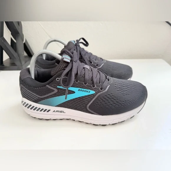 Brooks Ariel 20 women’s Black and Teal Athletic Shoes - Picture 2 of 7